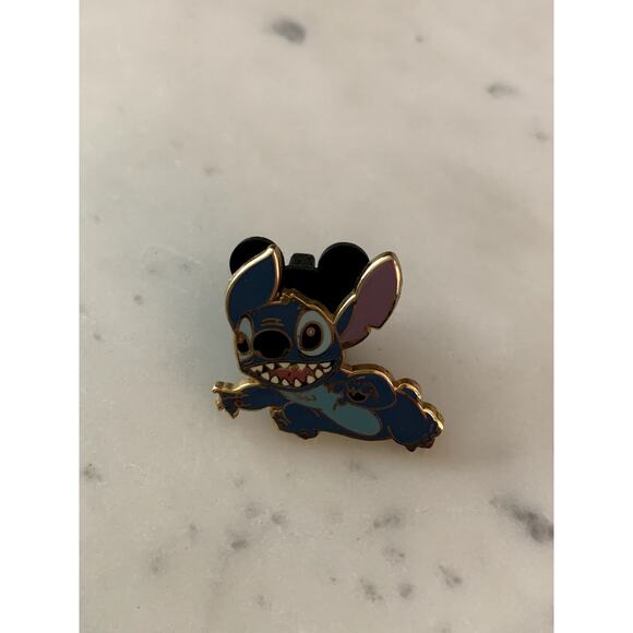 Lilo and Stitch Happiest Celebration on Earth Disney Trading Pin - Picture 1 of 2
